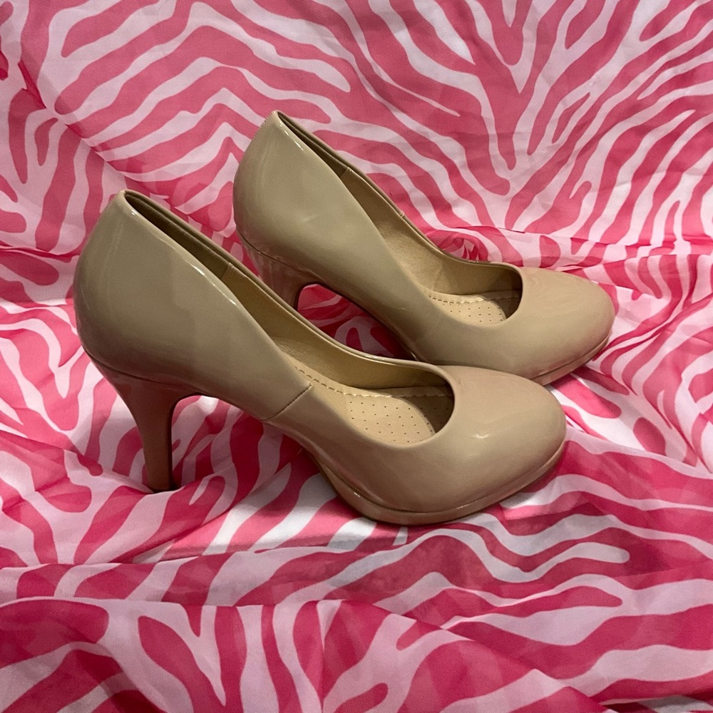 Chic Beige Heels